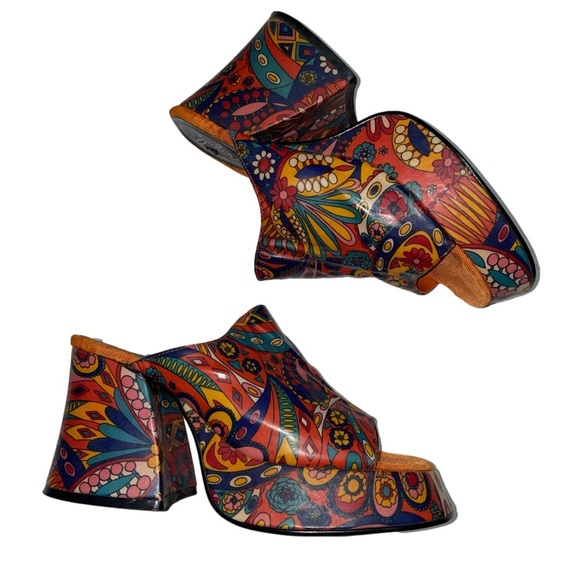 Zodiac Shoes - Vintage Y2K Zodiac Psychedelic Hippie Mules clog 90s 70s Retro Platform Festival